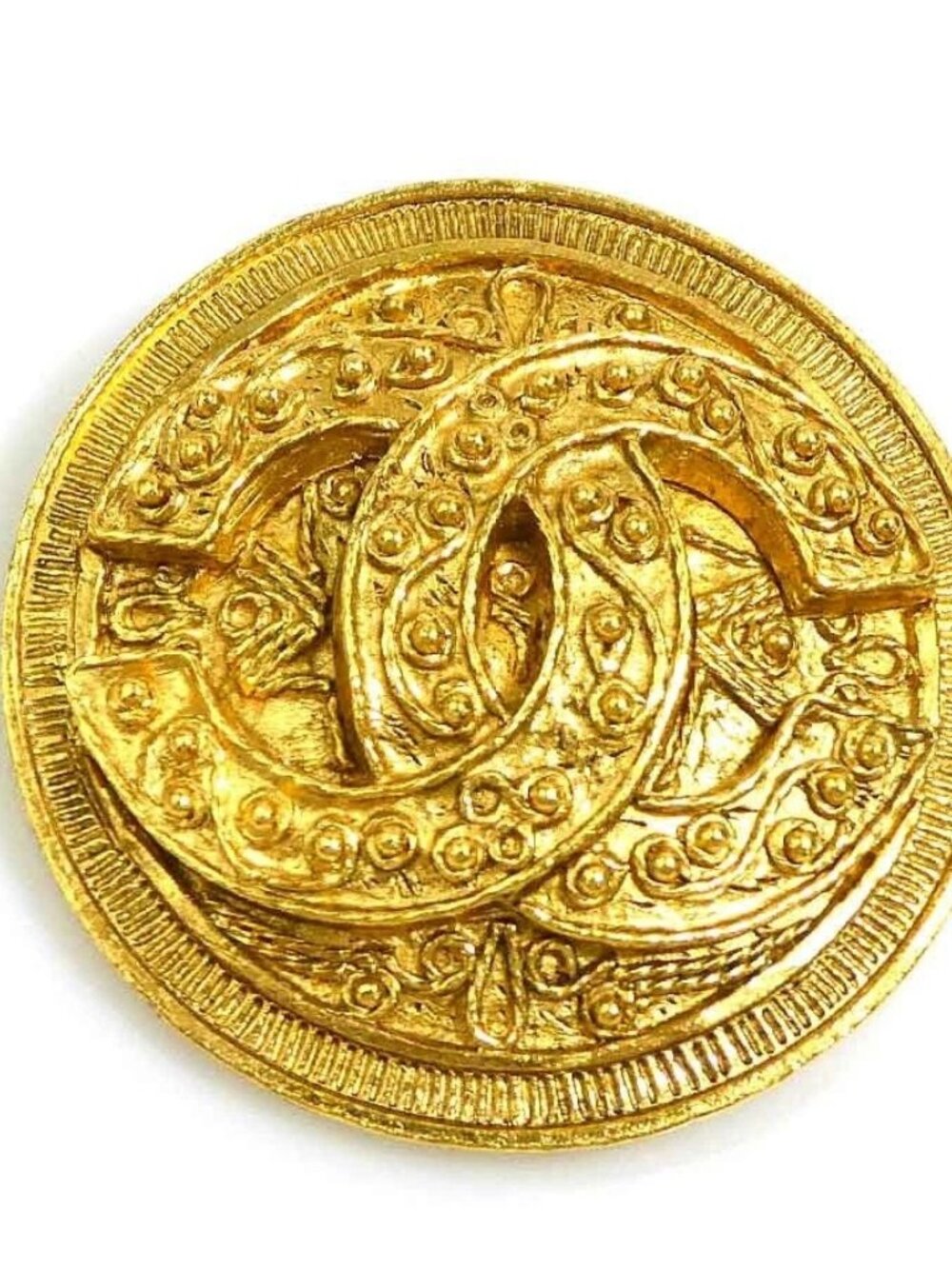 CHANEL CC Logo Brooch Gold Metal -